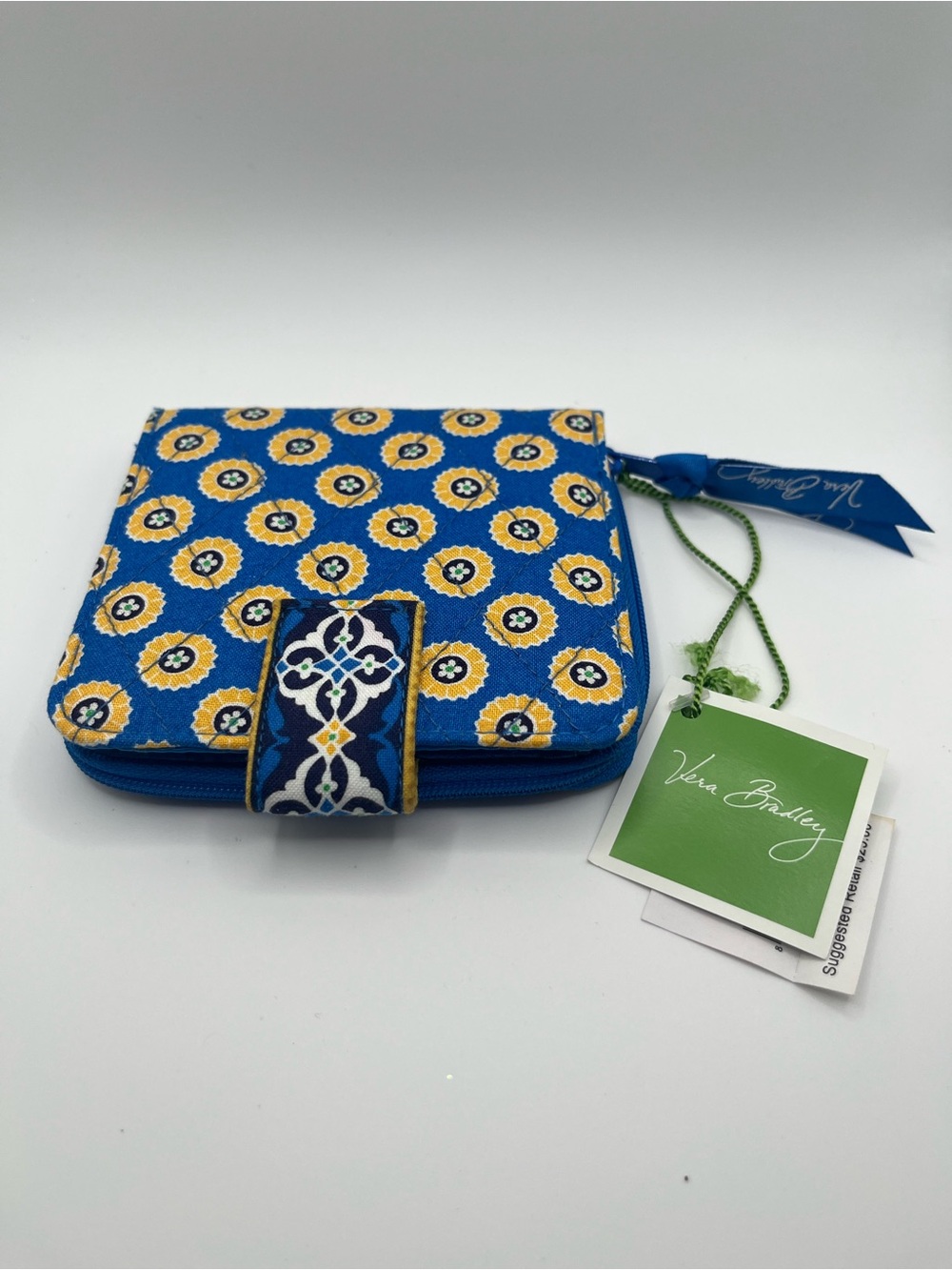 NWT Vera Bradley Mini Zip Wallet Blue Riviera 2008 Retired Pattern